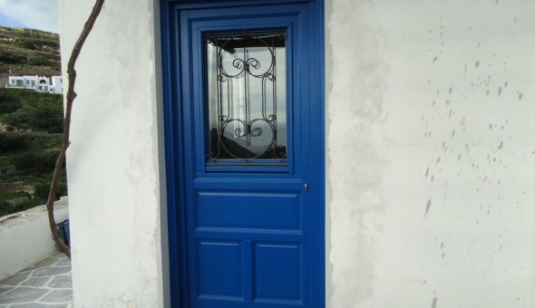 PITHIA A7100 Front door